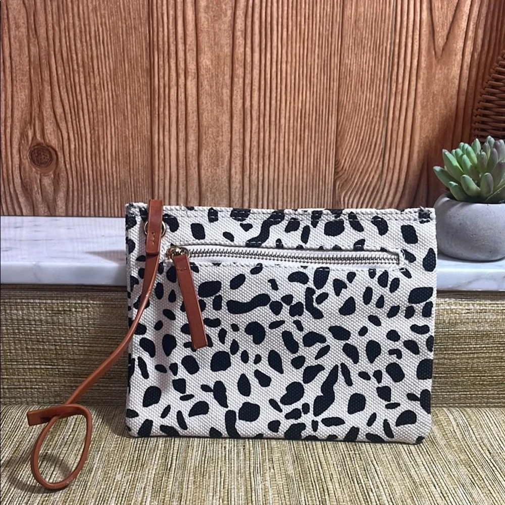 Anthropologie Leopard Print Clutch with Tan Leather Straps Canvas 8”x6”